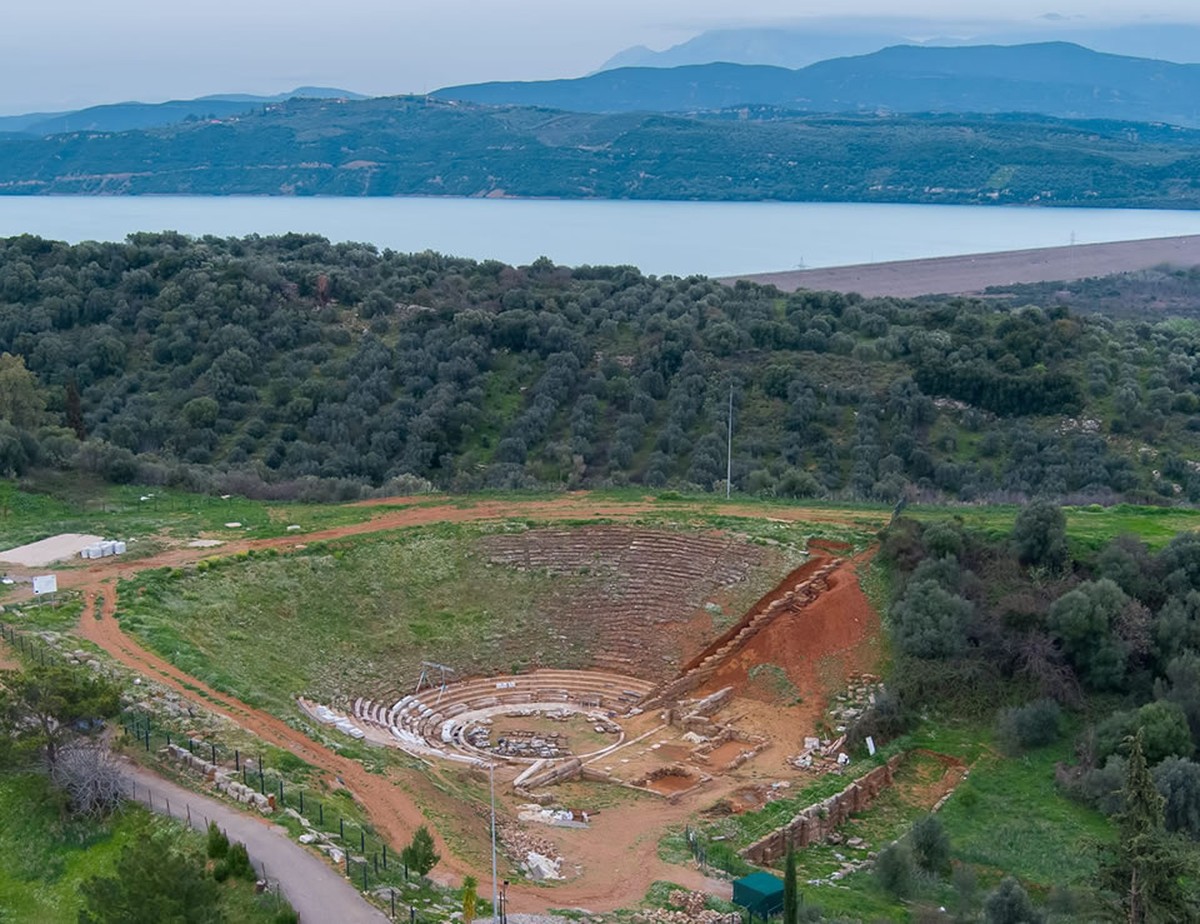 αρχ θεατρ στρατου