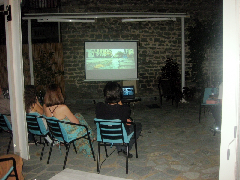 images 27