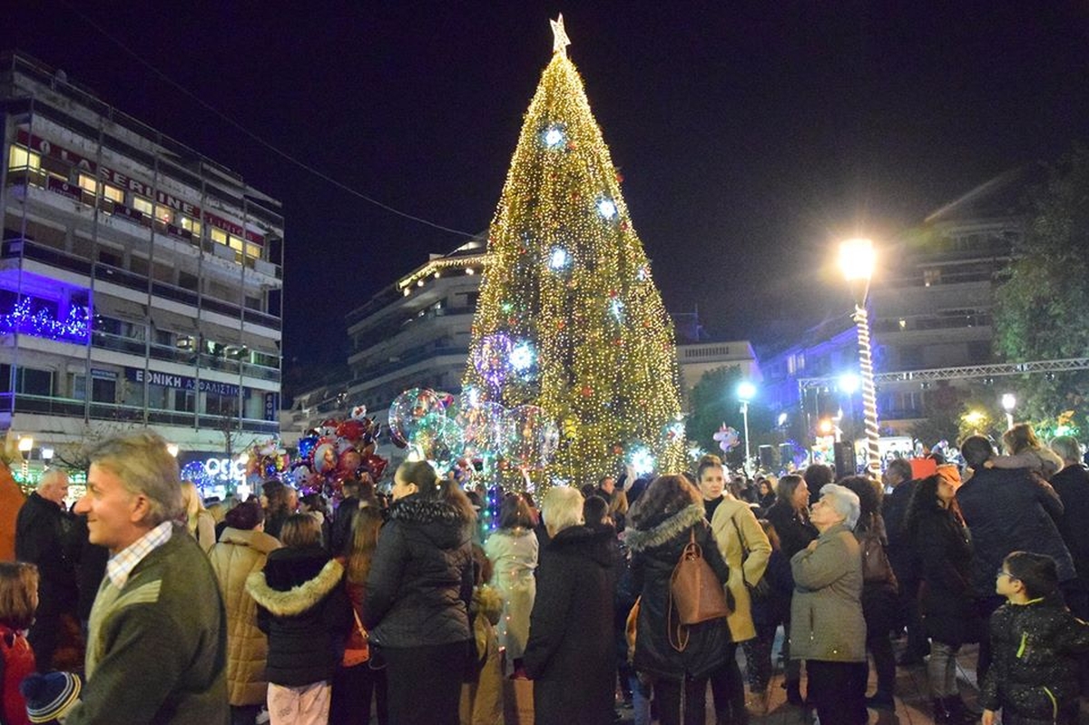 agrinio 2019 xmas tree ground 02