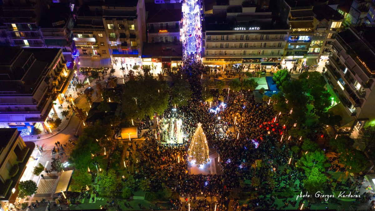 agrinio xmas tree 2019 03