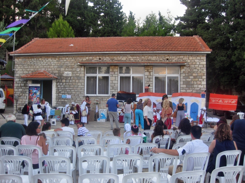 paradosiakos gamos 05