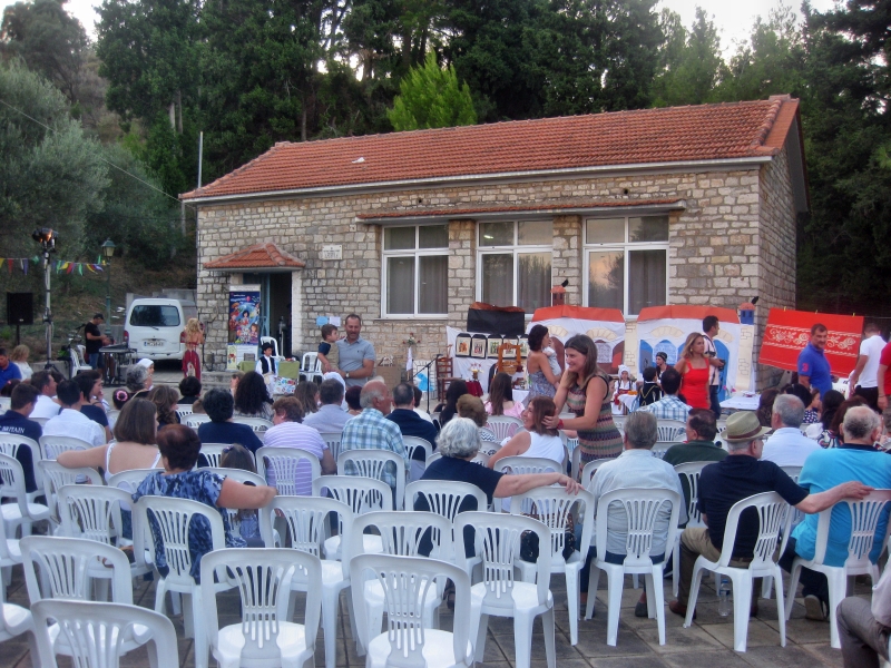 paradosiakos gamos 08