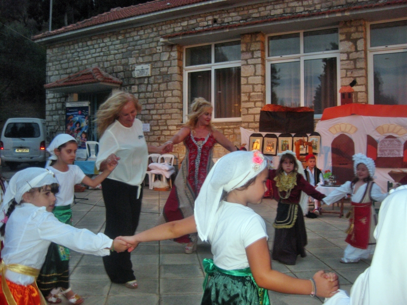 paradosiakos gamos 40