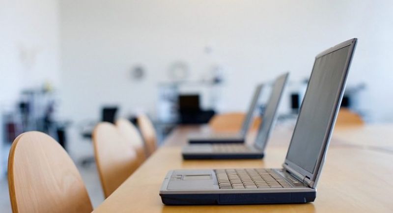 Όλα… Online από το 2020: Θα χτυπάνε κάρτα οι εργαζόμενοι
