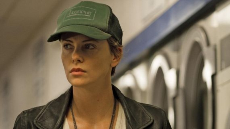 «Dark Places» στον Ελληνίς