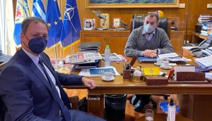 Συνάντηση Σπήλιου Λιβανού με τον Υπουργό Εθνικής Άμυνας Νικόλαο Παναγιωτόπουλο