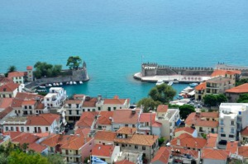 Σήμερα η Ναύπακτος χορεύει “στην πόλη, με την πόλη, για την πόλη”
