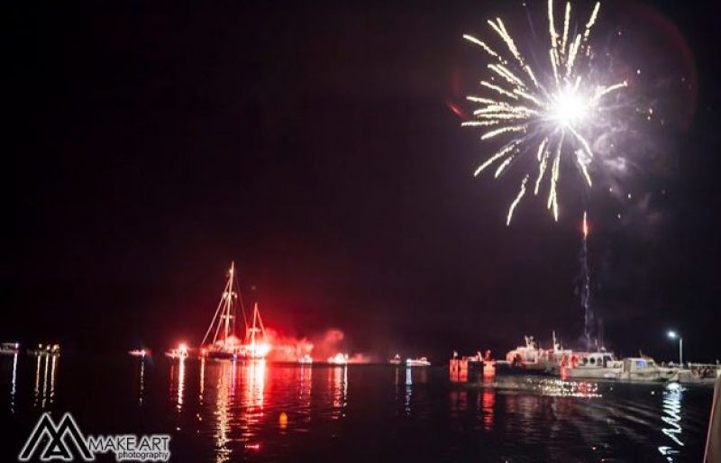 Αστακός: Εντυπωσιακή η γιορτή της Βαρκαρόλας στον Αστακό