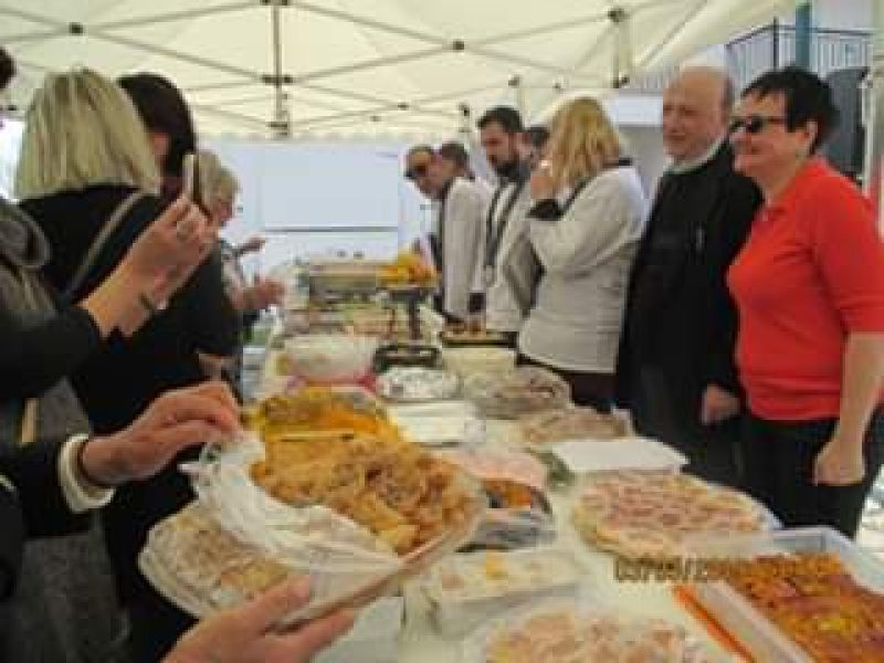 Με επιτυχία στέφθηκε και φέτος η διοργάνωση της 4ης Γιορτής Εσπεριδοειδών που πραγματοποίησε ο Σύλλογος &quot;Πυγμαίος ο Τριχώνιος&quot; στην Παντάνασσα