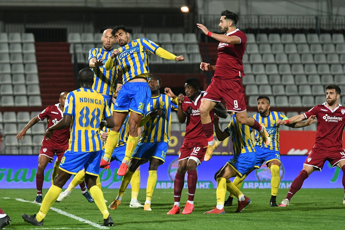Super League: Τι γίνεται στις ισοβαθμίες;