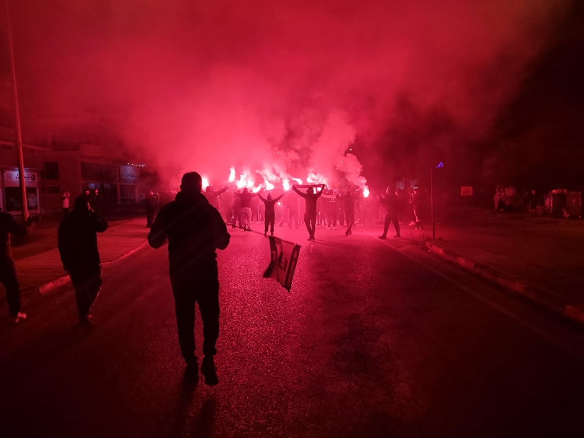 Αποθεωτική υποδοχή του Παναιτωλικού στο Αγρίνιο μετά το διπλό στο ΟΑΚΑ (βίντεο)
