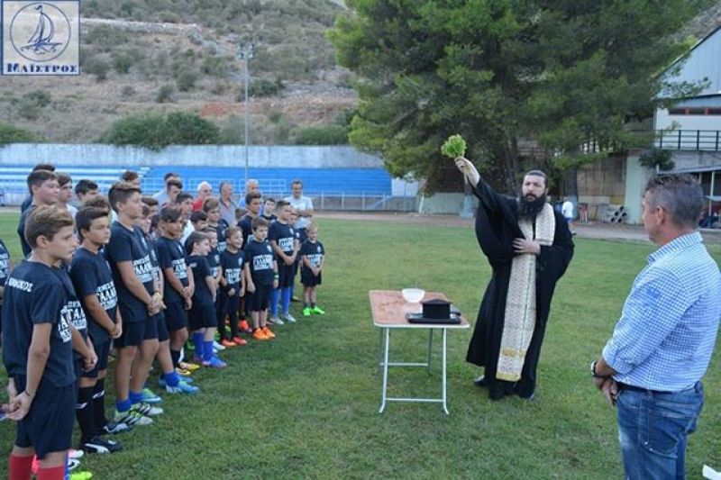 Αγιασμός στον Νέο Αμφίλοχο (φωτο)