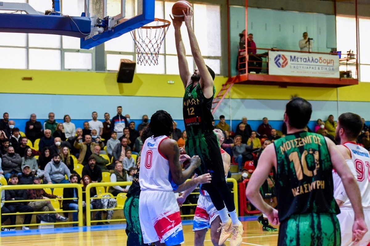 Elite League: Επεισοδιακό ματς στο Μεσολόγγι με νικητή τον Μίλωνα (βίντεο)