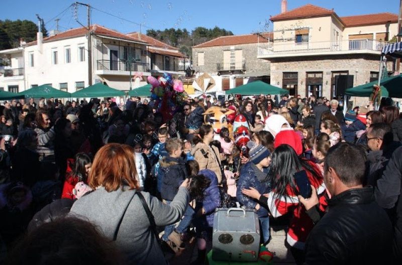Πλήθος κόσμου στη γιορτή τσιγαρίδας στις Φυτείες (φωτο)