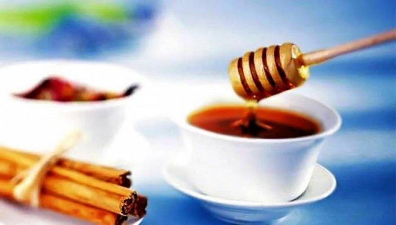Μέλι και κανέλα: O «φόβος» και «τρόμος» των φαρμακοβιομηχανιών