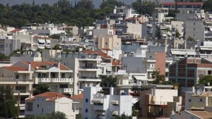 Το σχέδιο για να βγουν στην αγορά δεκάδες χιλιάδες κατοικίες: Τα 25.000 ακίνητα των servicers και η κοινωνική αντιπαροχή