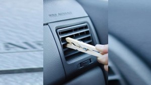 Χρησιμοποιείς όλη μέρα air condition στο αμάξι; Το κόλπο με το μανταλάκι το ήξερες;