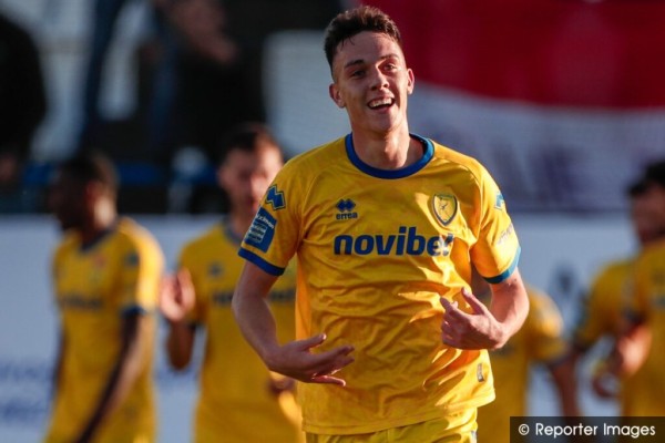 Υποψήφια για Best Goal η οβίδα του Κοντούρη