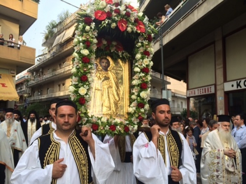 Με τη δέουσα λαμπρότητα το Αγρίνιο τίμησε τον Πολιούχο του (φωτο- video)
