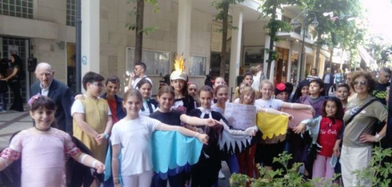 Όρνιθες του Αριστοφάνη από τους μαθητές του 8ου δημοτικού