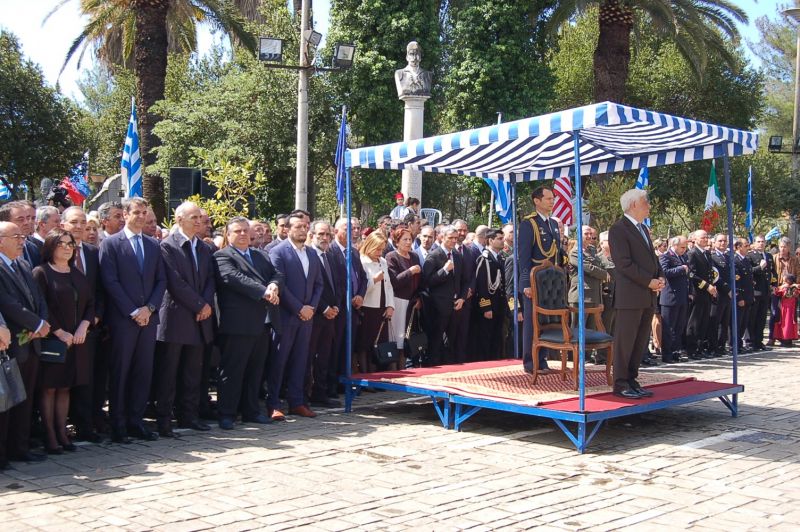 «Η έκρηξη ελευθερίας στο Μεσολόγγι, μας διδάσκει το διαρκές χρέος υπεράσπισης της πατρίδας με κάθε τίμημα » - Ο Πρόεδρος της Δημοκρατίας Προκόπιος Παυλόπουλος τιμά τα 192 χρόνια από την Έξοδο των Ελεύθερων Πολιορκημένων