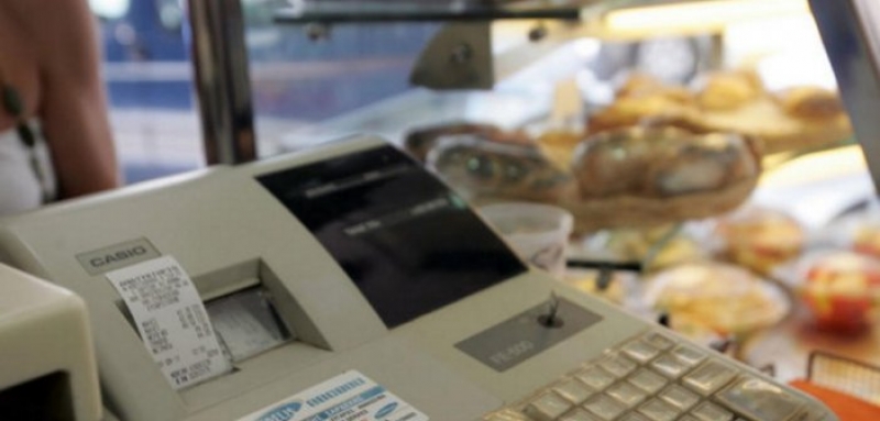 ΑΑΔΕ: Παρατείνεται έως τις 31 Δεκεμβρίου η προθεσμία απόσυρσης των ταμειακών μηχανών