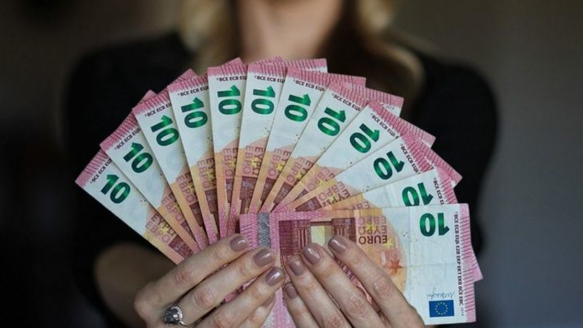 Σημαντική μείωση του χρόνου χορήγησης στα επιδόματα ασθενείας και μητρότητας