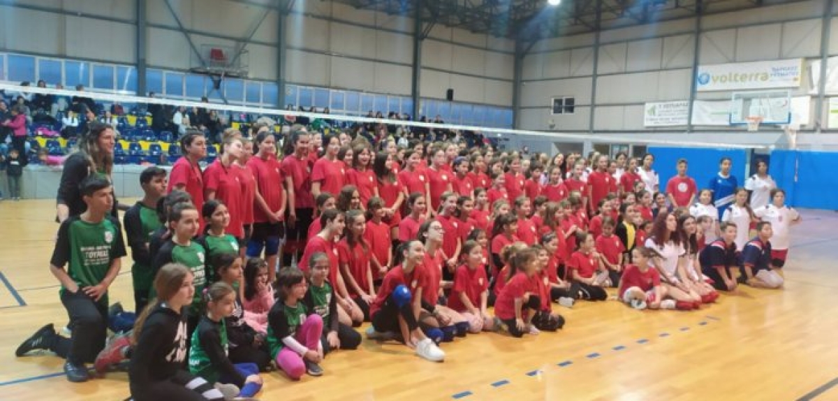 Γιορτή παιδικού volley στη Ναύπακτο (ΦΩΤΟ)