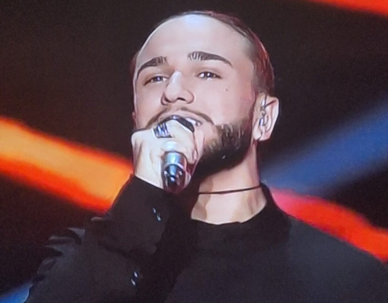 «The Voice»: Αποθεώθηκε και πέρασε στον Ημιτελικό ο Αγρινιώτης Θοδωρής Κουτσουπιάς!