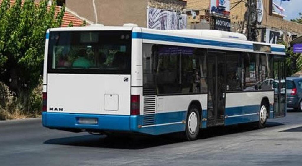 Αγρίνιο: Καθημερινότητα τα «φρακαρισμένα» λεωφορεία του Αστικού ΚΤΕΛ- Τι ισχύει με τη χρήση των Mini Bus