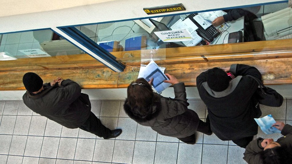 «Φούντωσαν» τα χρέη στην Εφορία – Πάνω από 111 δισ. ευρώ οι ληξιπρόθεσμες οφειλές