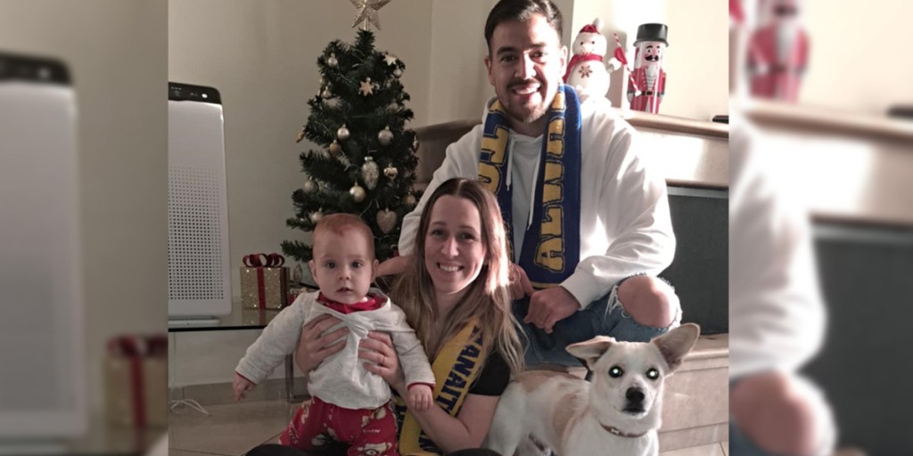 «Ήρθαμε δύο, φεύγουμε τέσσερις»: Ο Τσάβες παίρνει μαζί του από το Αγρίνιο στην Αργεντινή αδεσποτάκι που υιοθέτησε