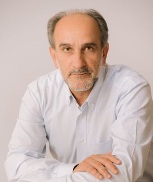 Απόστολος Κατσιφάρας: Την Κυριακή ψηφίζουμε προοδευτικά, ψηφίζουμε “ναι” στο δικαίωμα στην πρόοδο και την ευημερία