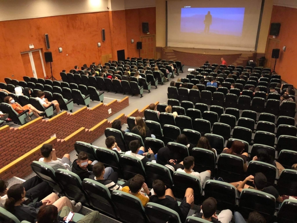Το ντοκιμαντέρ της COSMOTE TV: «Η Ναυμαχία της Ναυπάκτου» παρουσιάστηκε στους μαθητές της Ναυπάκτου