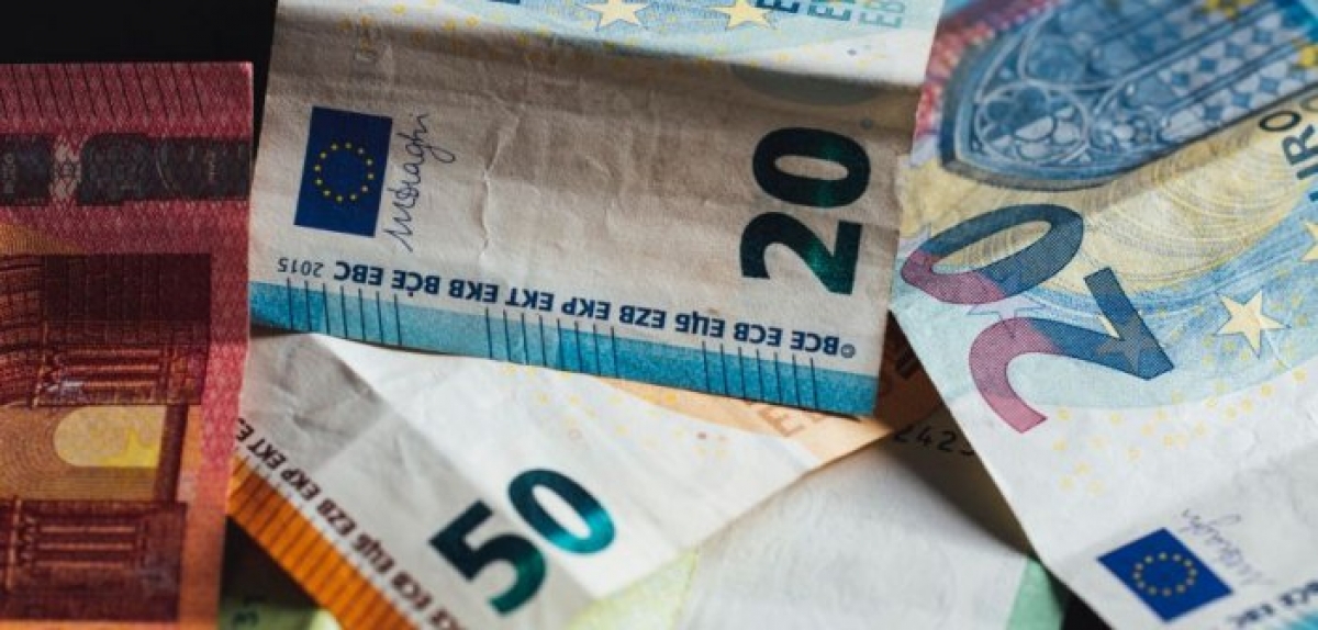 Επίδομα ανεργίας: Σήμερα οι πρώτες πληρωμές για τη δίμηνη παράταση από τον ΟΑΕΔ