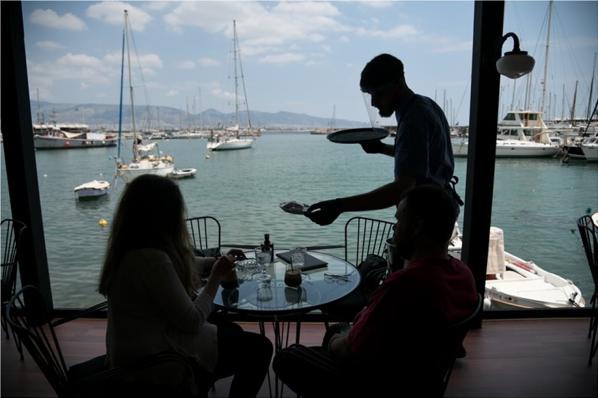 Εστίαση: Όλα τα μέτρα που ανακοίνωσε η κυβέρνηση