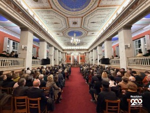 Ρίγη συγκίνησης στην κατάμεστη Αίθουσα του Πανεπιστημίου Αθηνών για την Ιερή Πόλη