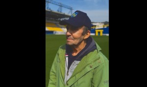 Ο σπουδαίος Μίμης Δενδρινός επέστρεψε «σπίτι του» και συγκινεί: «Χρόνια πολλά Παναιτωλικέ»