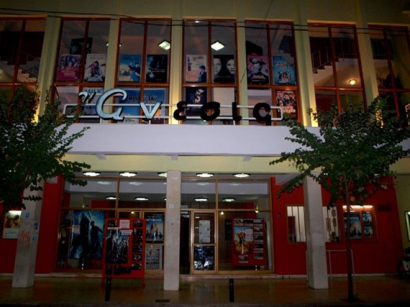 «Το φως ανάμεσα στους ωκεανούς» και «οι ευχούληδες» στον «Άνεσις» (10-16/11/2016)