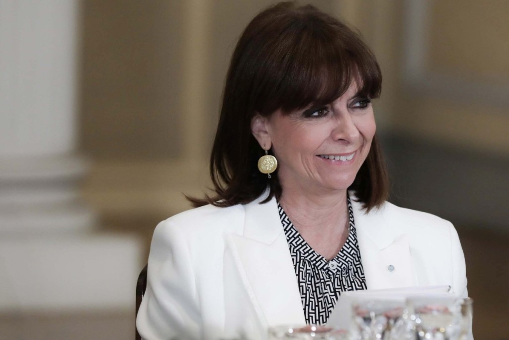 Η τέως Πρόεδρος της Δημοκρατίας Κατερίνα Σακελλαροπούλου στο Αγρίνιο “ΔΙΑΛΕΞΕΙΣ ΜΕ ΘΕΑ” (Τετ 5/11/2025 19:00)