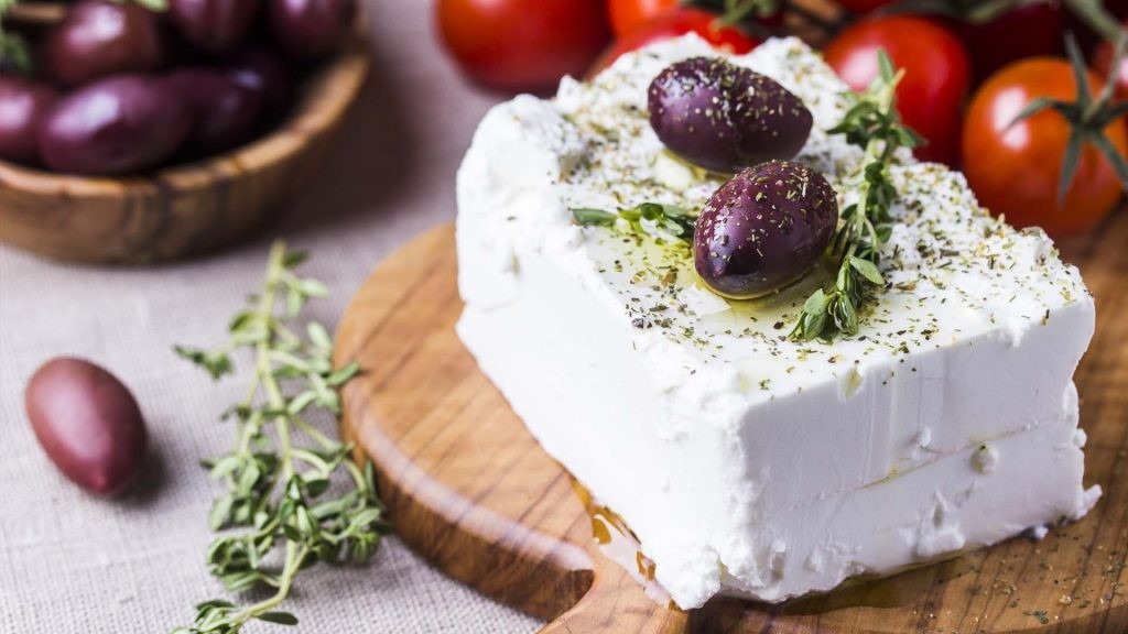 Η ευλογιά στα πρόβατα «χτυπά» τη φέτα - Μειώνεται η παραγωγή και αυξάνεται η τιμή