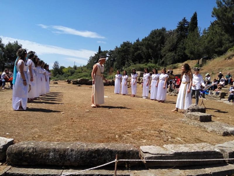 Γιορτή δημιουργικότητας από το  7ο Γυμνασίου Αγρινίου στον κιν/φο ΕΛΛΗΝΙΣ (Δευ 30/9/2019 20:30)