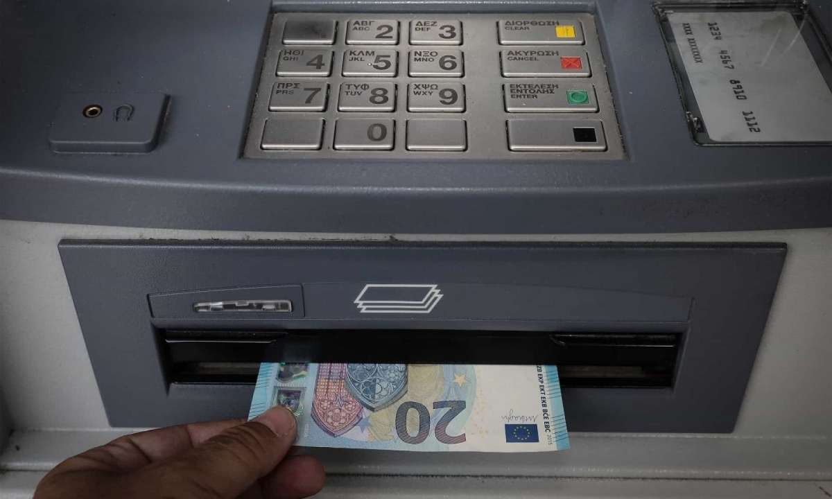 Δώρο Πάσχα: Πώς και πότε θα πληρωθεί στους εργαζόμενους σε αναστολή