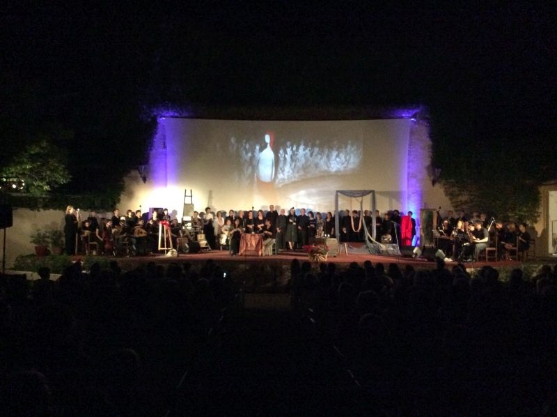 Με εξαιρετικές εντυπώσεις η μουσικοθεατρική παράσταση &quot;Το αποτύπωμα&quot; στο Αγρίνιο