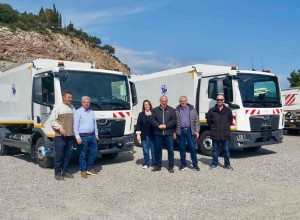 Ενισχύεται σημαντικά ο στόλος καθαριότητας του Δήμου Ναυπακτίας. Παραλήφθηκαν δύο νέα απορριμματοφόρα