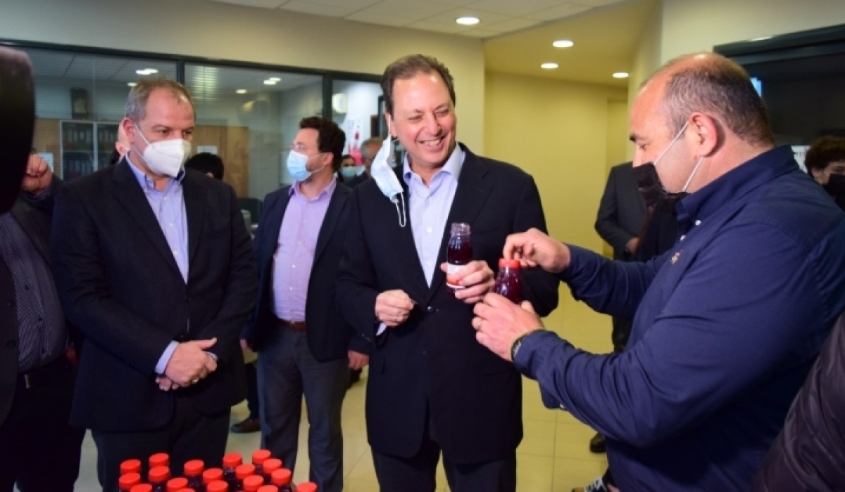 Λιβανός : Ενισχύσεις de minimis, ύψους 8,5 εκατ. Ευρώ για τους παραγωγούς ροδάκινων