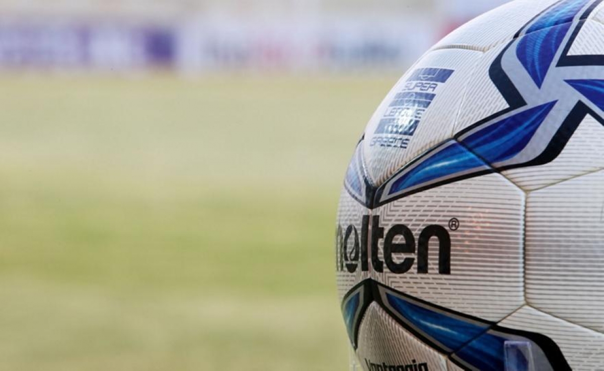 Κατάργηση της Football League, απελευθέρωση ερασιτεχνών αθλητών στα 18