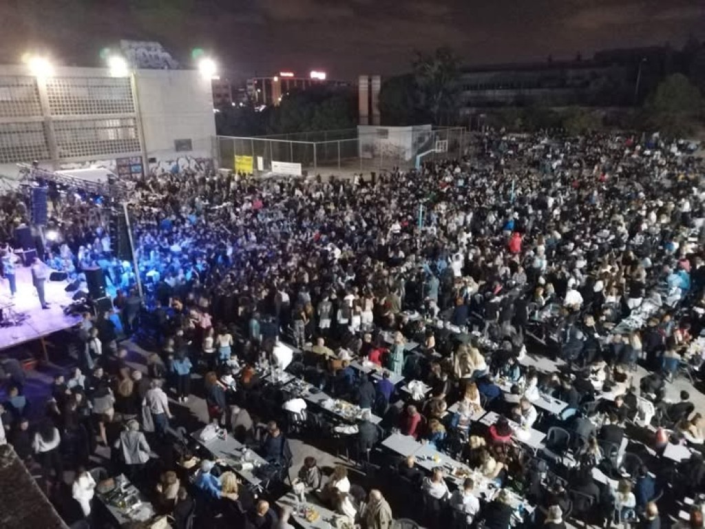 Ατελείωτος χορός στο πανηγύρι Αιτωλοακαρνάνων στην Ηλιούπολη