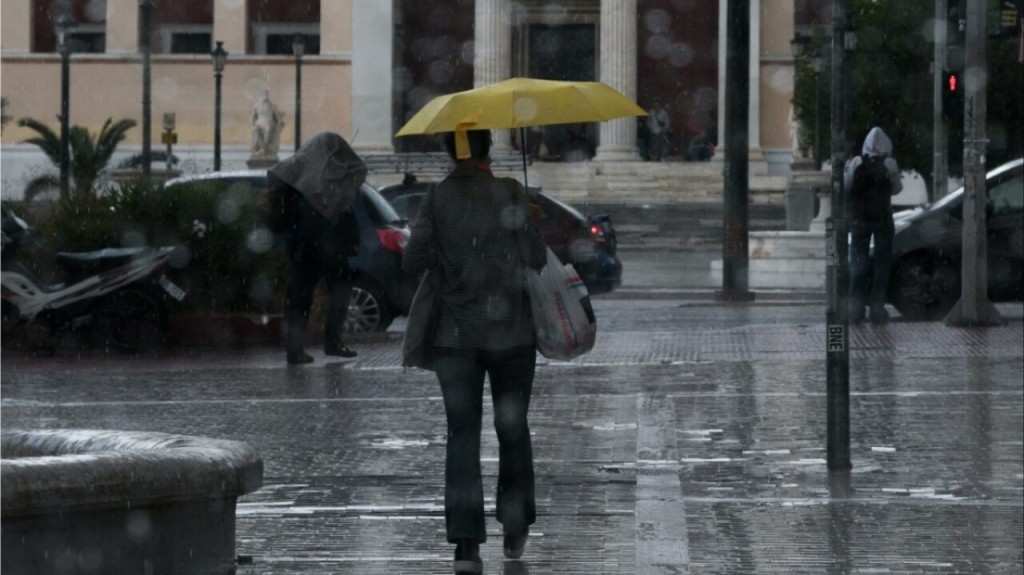 Καιρός: Μεταβολή σήμερα Παρασκευή με διέλευση ψυχρού μετώπου από τα δυτικά