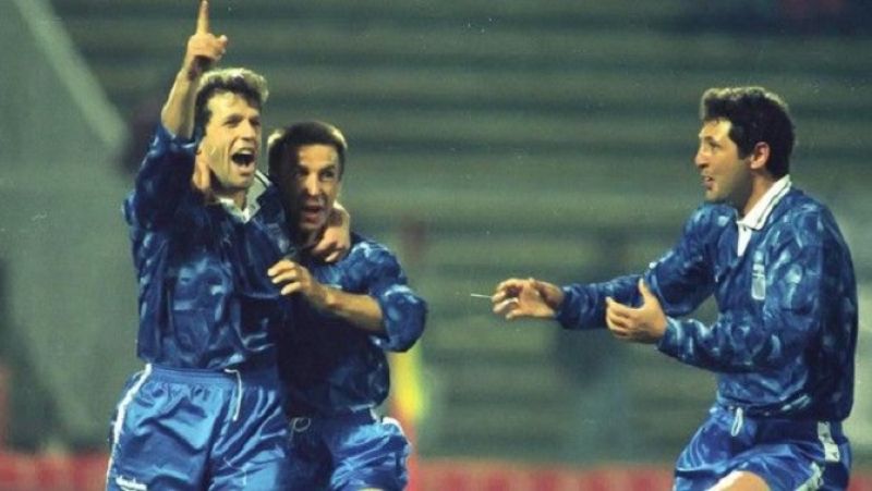 Όταν η Εθνική Ελλάδος νίκησε το Βέλγιο με σκόρερ τον Αγρινιώτη Στράτο Αποστολάκη